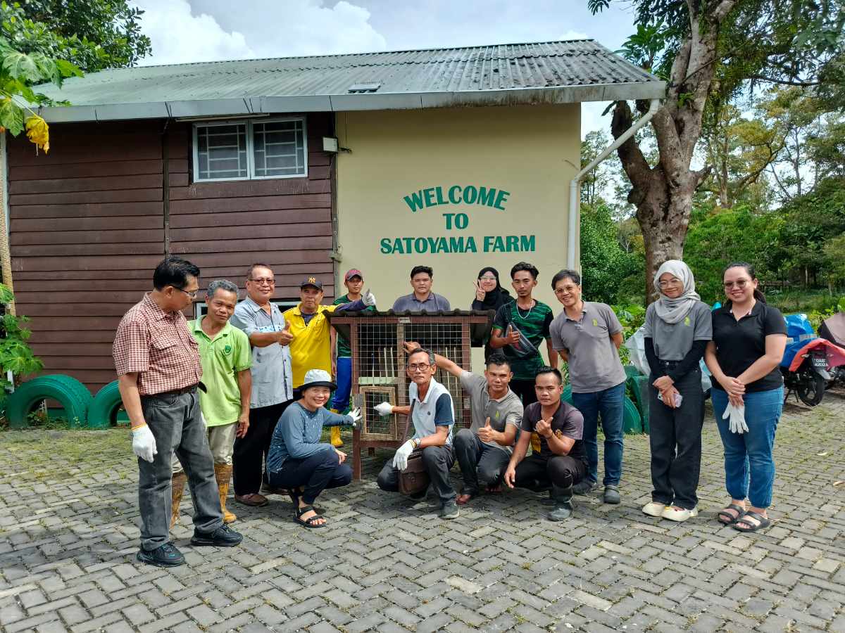 Farm training classroom session at Satoyama Farm